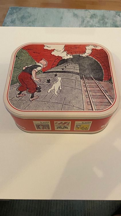 Lot Tintin : Boîte Delacre Sur La Lune + Pochette à Crayons + Image Kangourak Salik Têtes