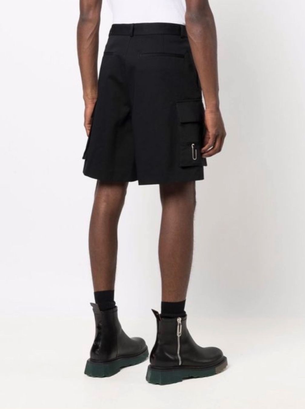 Pantalons: Off white cargo shorts M new! – Neuf avec emballage d'origine à Neuchâtel par Blek7 3