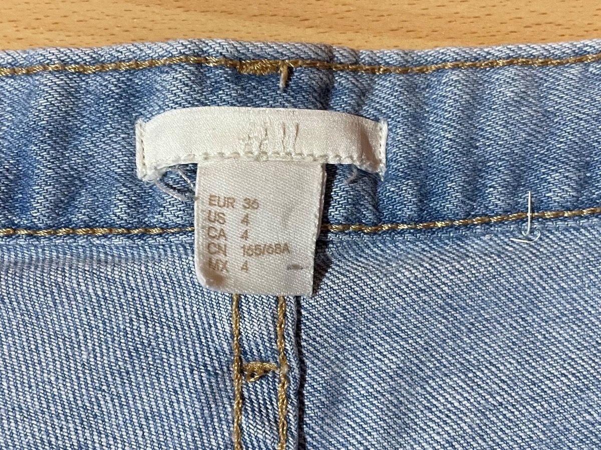 H&M Jeans: Short Jeans H&M – Usato da Chamoson venduto da daleva0204 2