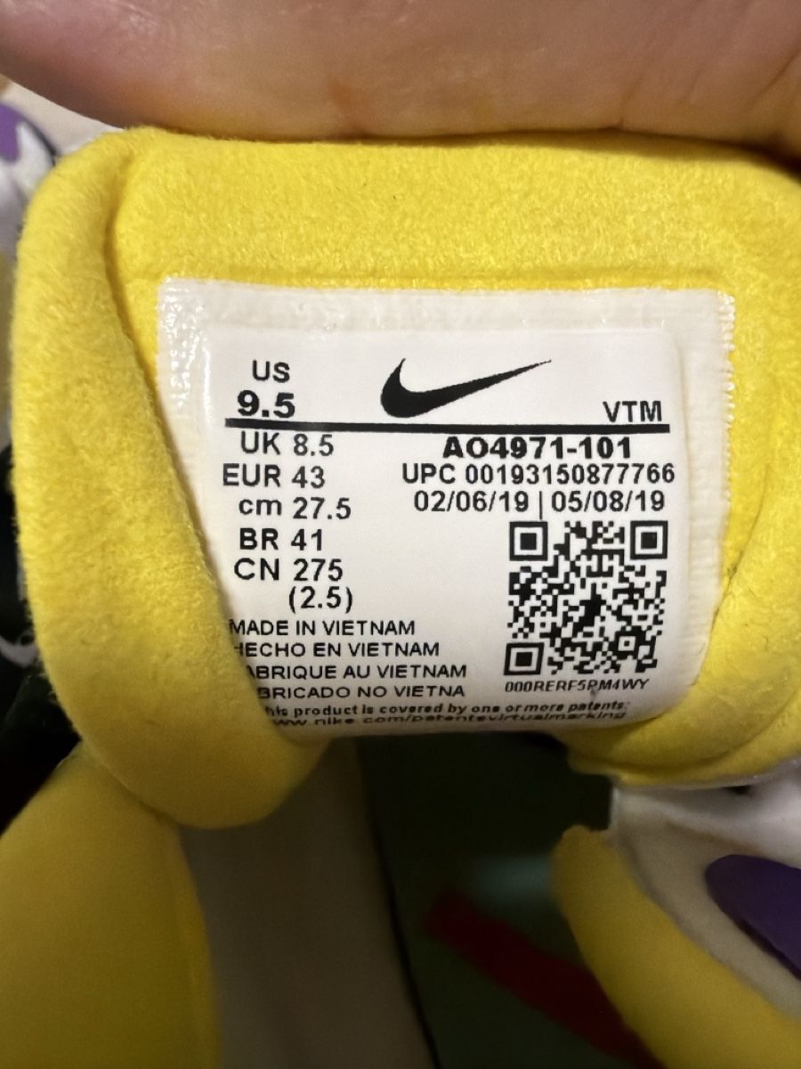 Nike Herrenschuhe: Nike Air Max 270 React, taille 43, comme neuves! Superbes. – Neu (gemäss Beschreibung) aus Fribourg von cat_tb68 4