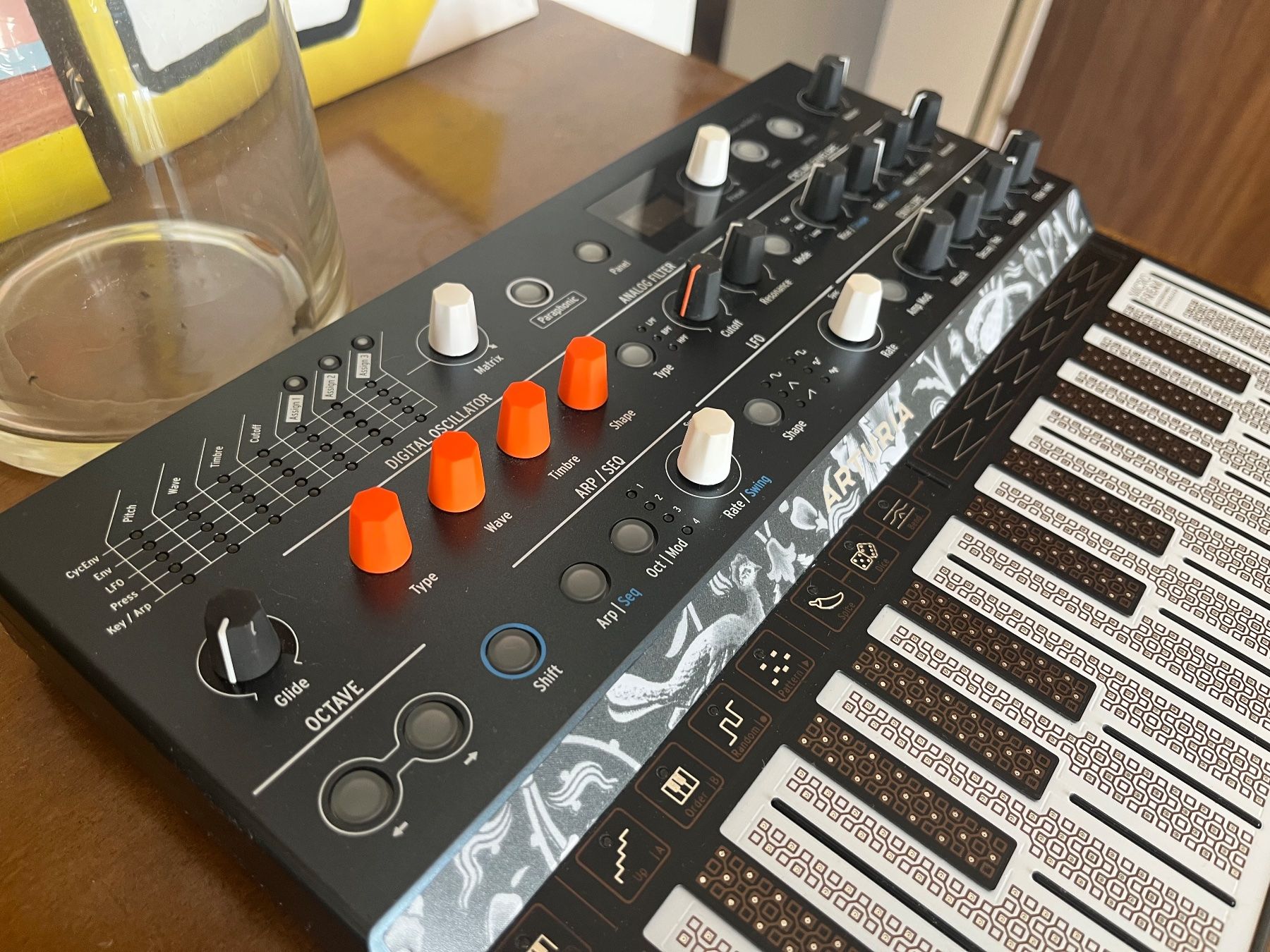 Musikinstrumente: Arturia MicroFreak – Gebraucht aus Zürich von MusicWombat 2