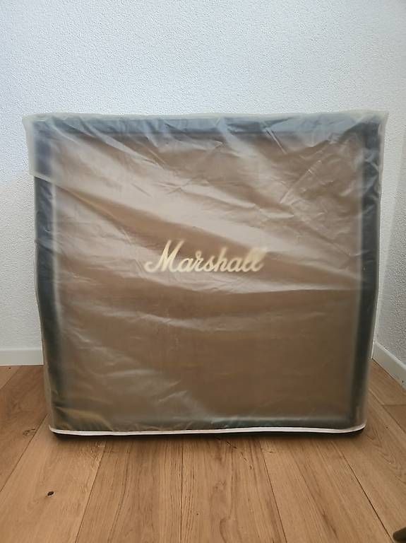 Marshall Casse acustiche: Marshall 1960 Cabinet – Usato da Busswil BE venduto da Stevevai