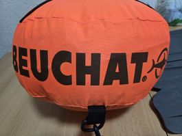 BEUCHAT Bouée d'apnée et de chasse sous-marine,  bon état 