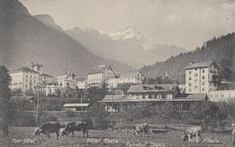Thusis   GR   -   Bahnhof / Hôtel Rhätia & -Post    um 1912