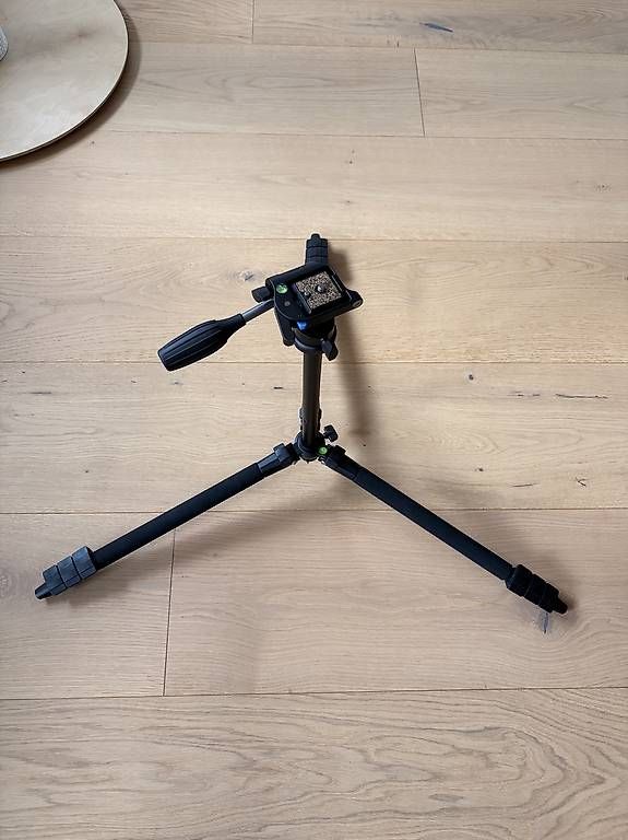 Trépieds & Accessoires: Foto/Video Tripod Cullmann Nanomax 450 – D'occasion à Solothurn par Juliasju 2