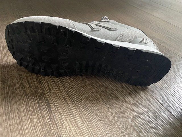 New Balance Damenschuhe: NB New Balance Dame – Neu (gemäss Beschreibung) aus Courroux von mfl_swq9 4