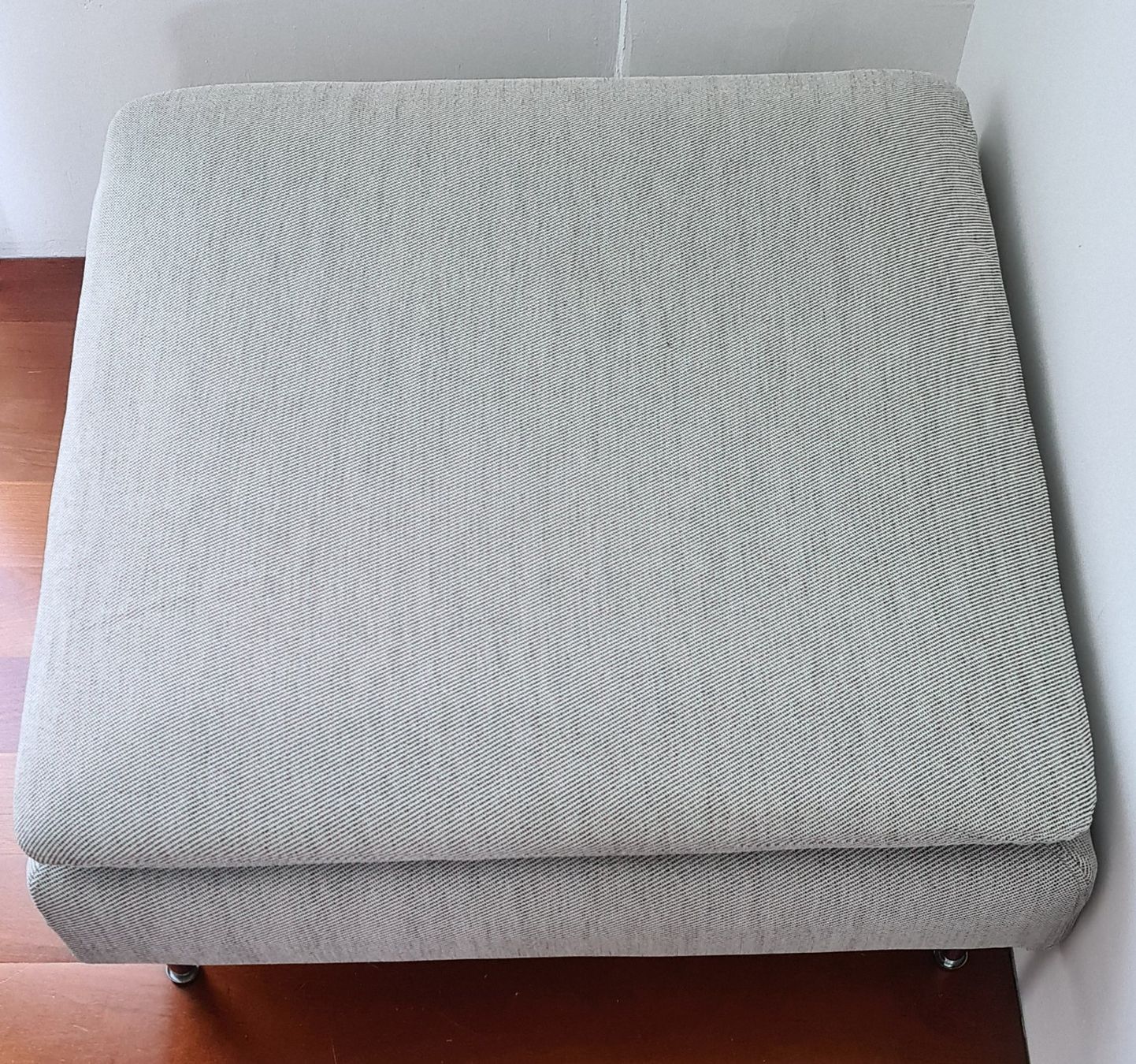 Ikea Tabourets: IKEA SÖDERHAMN Hocker - wie neu – D'occasion à Luzern par monyet 2