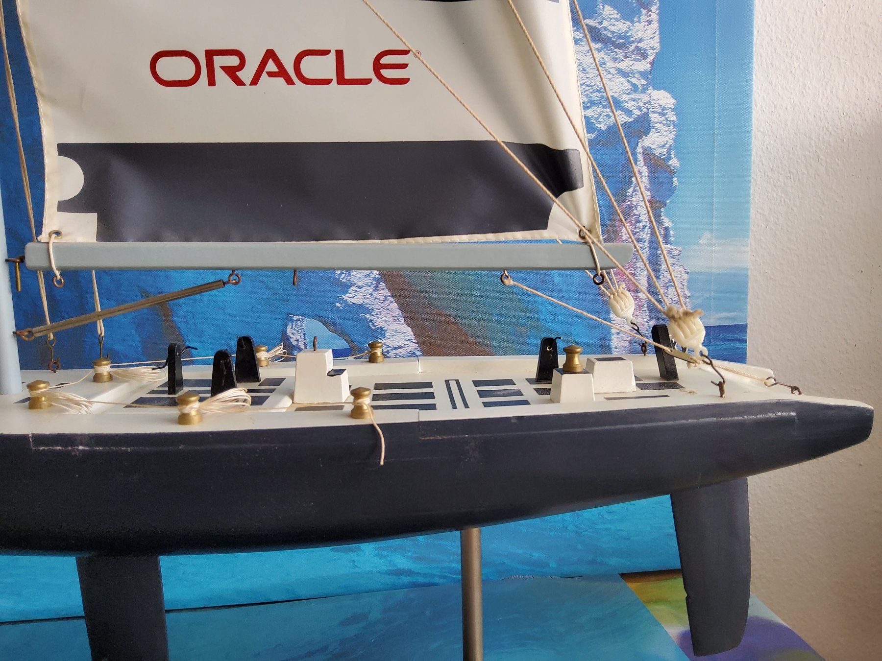 Modellbausätze & Standmodelle: Rennyacht "ORACLE USA 76" – Gebraucht aus Grüningen von VENOM59 2