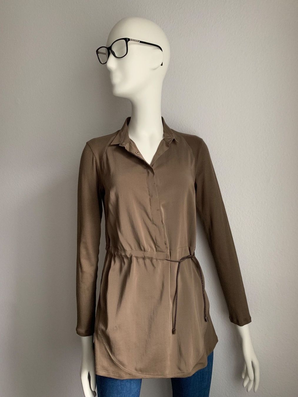 Camicette: Bruenello Cucinelli Bluse – Nuovo (secondo la descrizione) da Winterthur venduto da 19.19