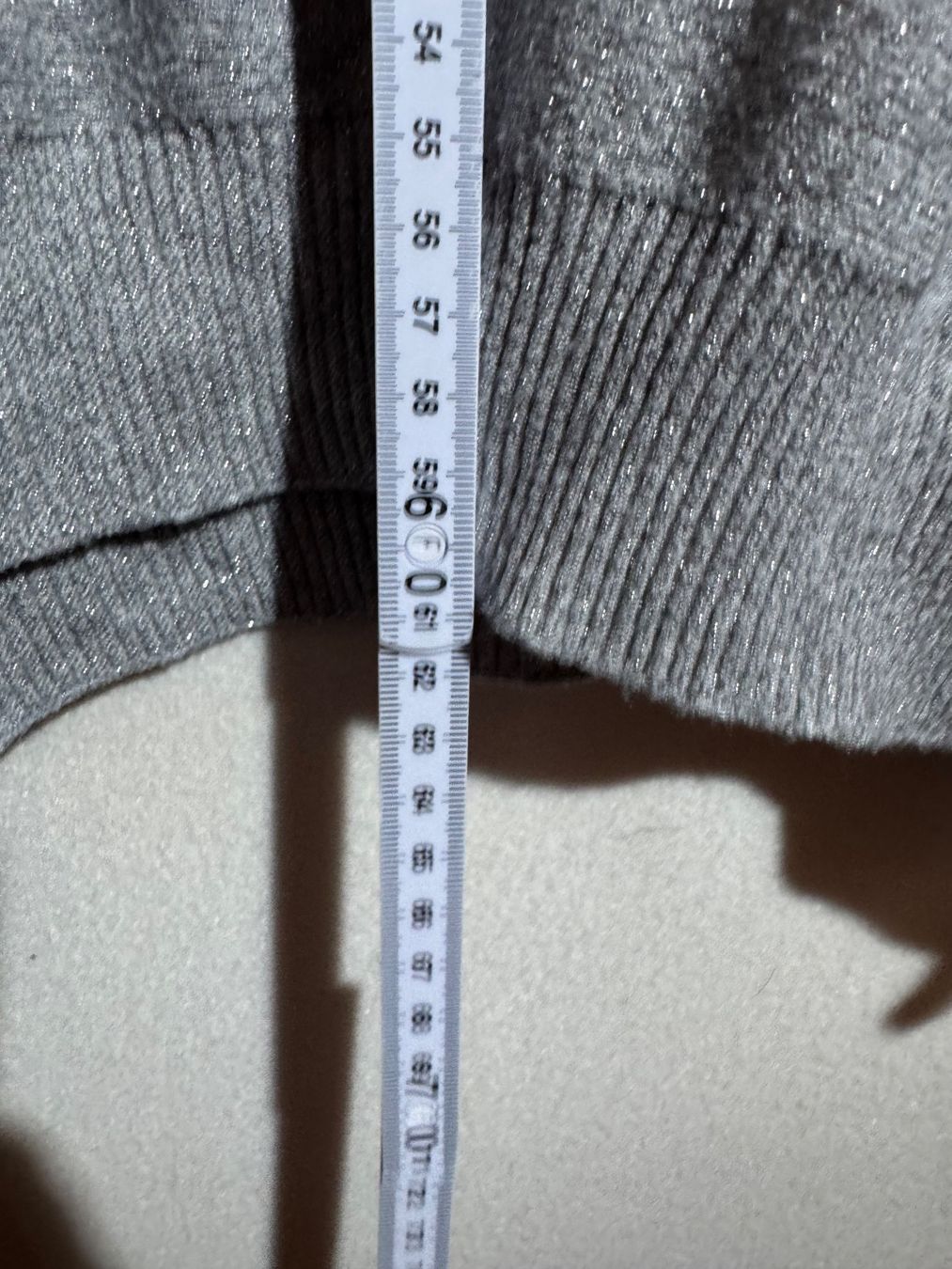 Maglioni & Felpe: Grauer Pullover mit Silberfäden ca Gr. XXL – Usato da Grosswangen venduto da SALE_SALE_SALE 6