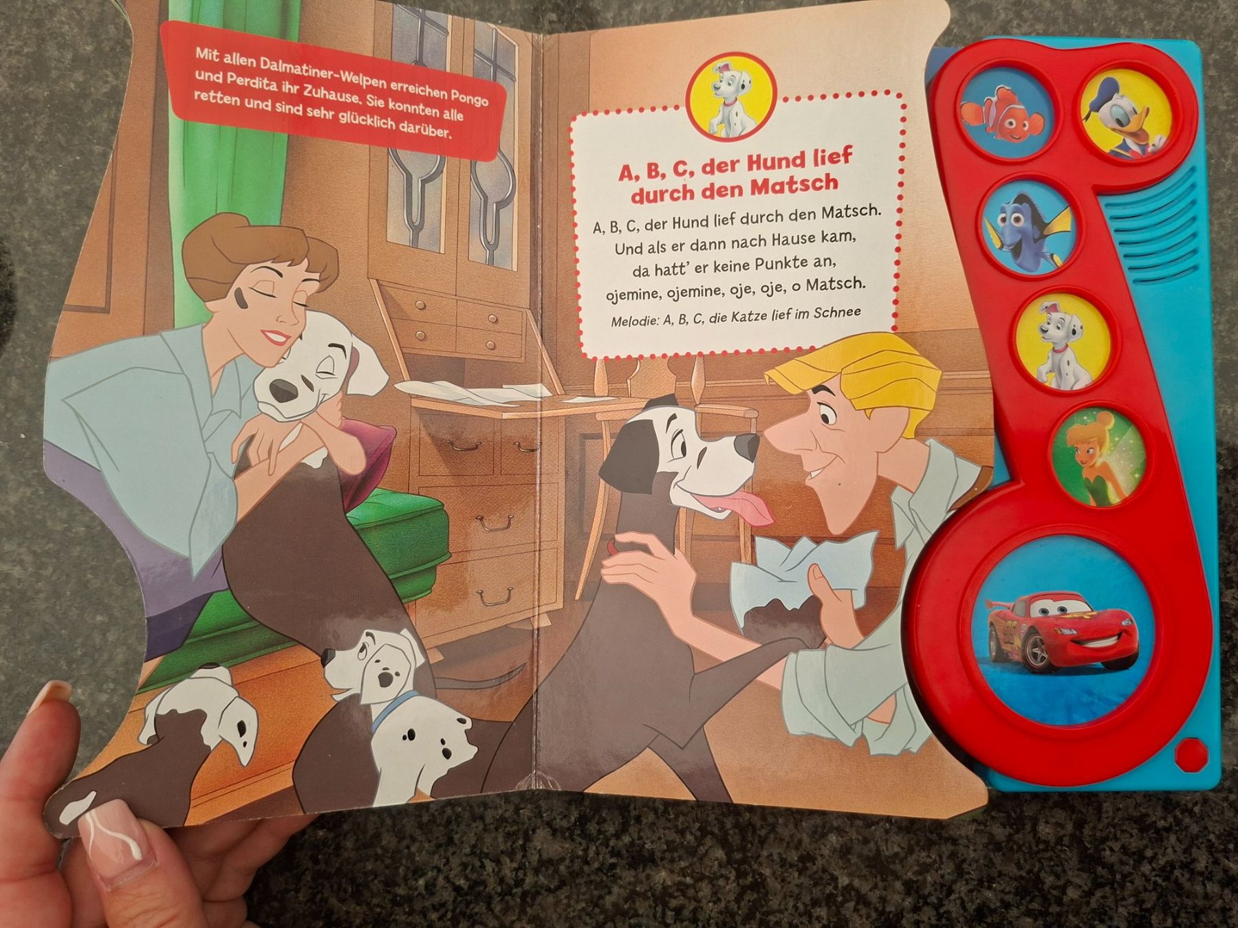 Bücher: Disney; Kinderbuch / Soundbuch "Kinderlieder-Schatz" – Gebraucht aus Boniswil von Totomat-Lady2 2