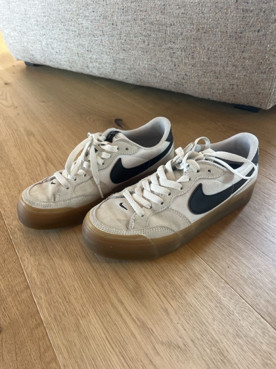 Nike Scarpe da uomo: Nike Blazer Zoom – Usato da Zürich venduto da cla_8km7