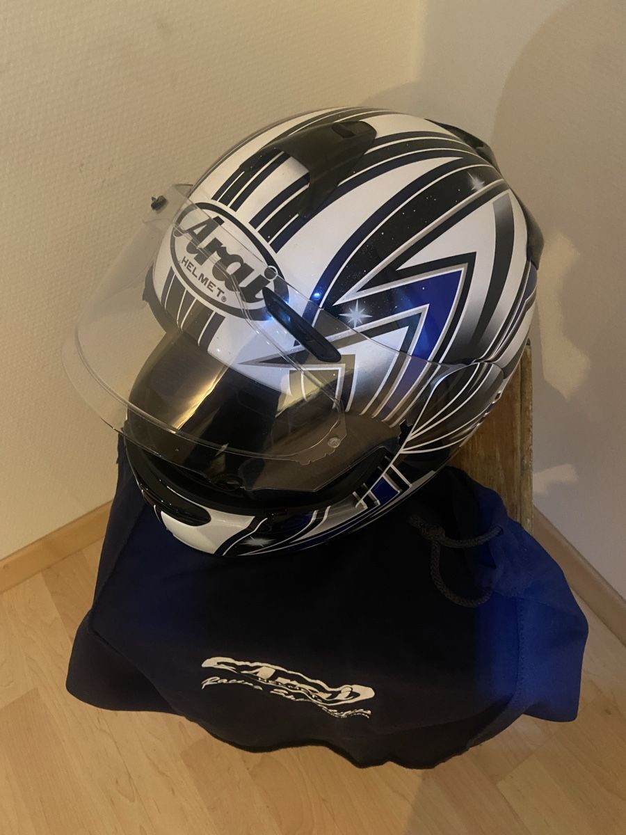 Arai Caschi & visiere: Arai Helm – Nuovo (secondo la descrizione) da Altdorf UR venduto da surinee