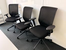 3 Vitra Bürostühle (Lot 218) 8304 Wallisellen