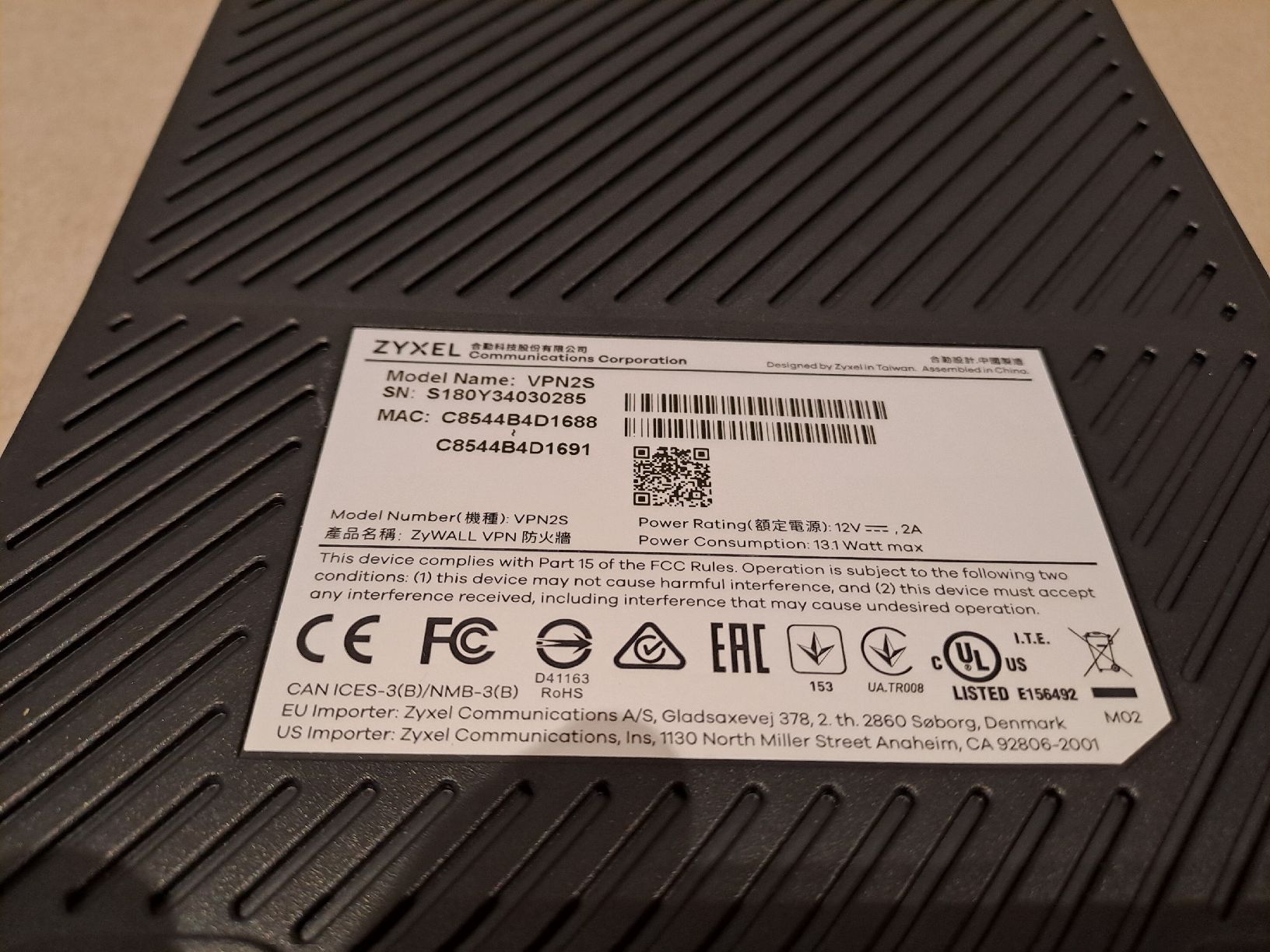 Zyxel Modems & Routeurs: Zyxel VPN2S – Neuf avec emballage d'origine à Menzingen par gispat 4