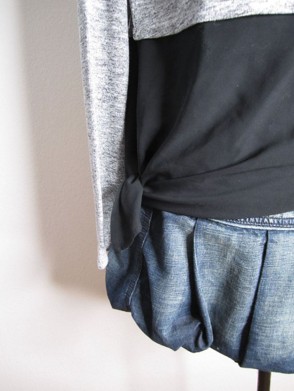 Maglioni & Felpe: Pull asymétrique – Usato da Lausanne venduto da Kmm03 4