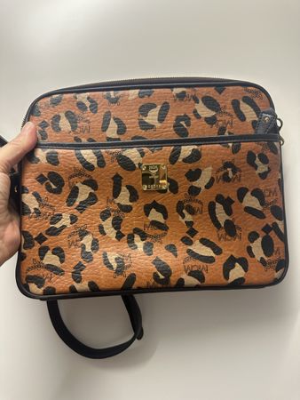 MCM Tasche / Clutch neu