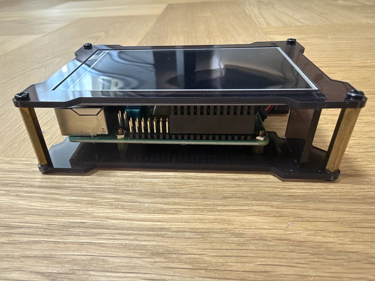 Raspberry Pi PCs: Raspberry Pi 4 4GB + Touch Screen + 32GB SD card – Gebraucht aus Zürich von jankais3r 4