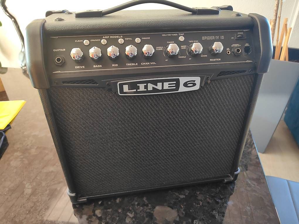 Line 6 Amplificatori: Günstiger Gitarren-Verstärker – Usato da Goldach venduto da Piaser