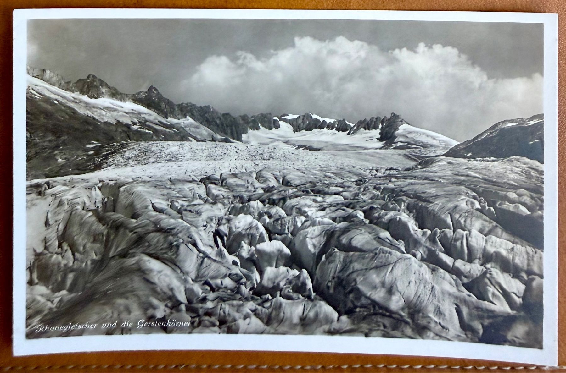 Cartoline postali: Rhonegletscher und die Gerstenhörner - AK – Usato da Lutry venduto da Ediego