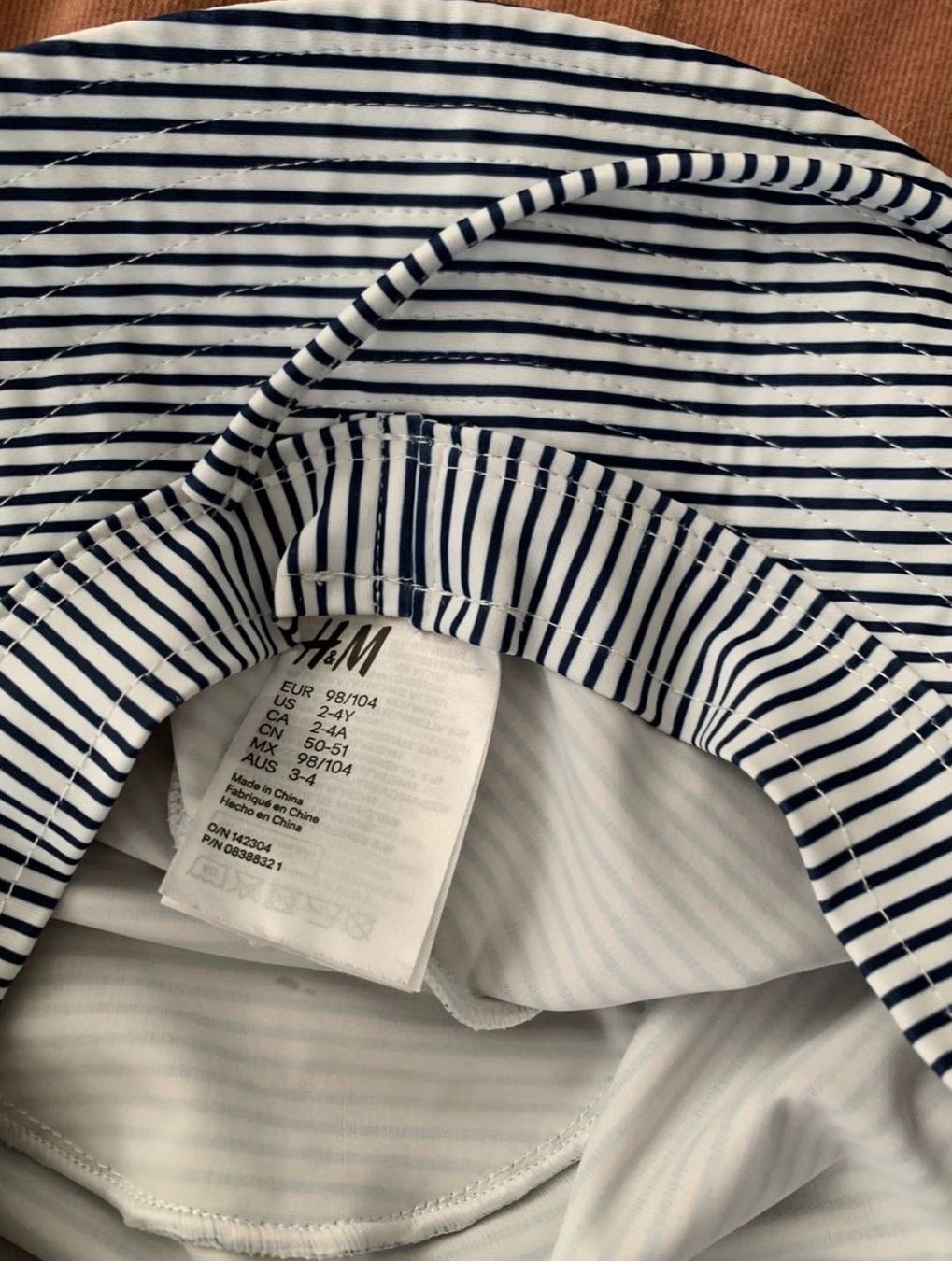 H&M Altro abbigliamento per bambino: Sonnenhut Gr. 98/104 – Usato da Rotkreuz venduto da Bikiii87 3