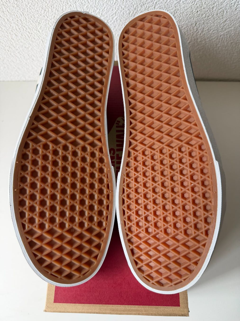 Vans Scarpe da uomo: Vand Old Skool Checkerboard – Nuovo (secondo la descrizione) da Ennenda venduto da KUROI14 4
