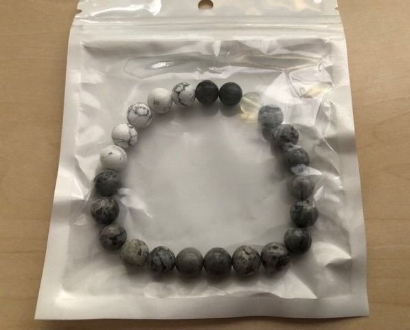 Bracciali & Braccialetti: Planeten-Armband "Mond", elastisch - neu + originalverpackt – Nuovo e nell'imballaggio originale da Gossau/ZH venduto da amazonas66 2