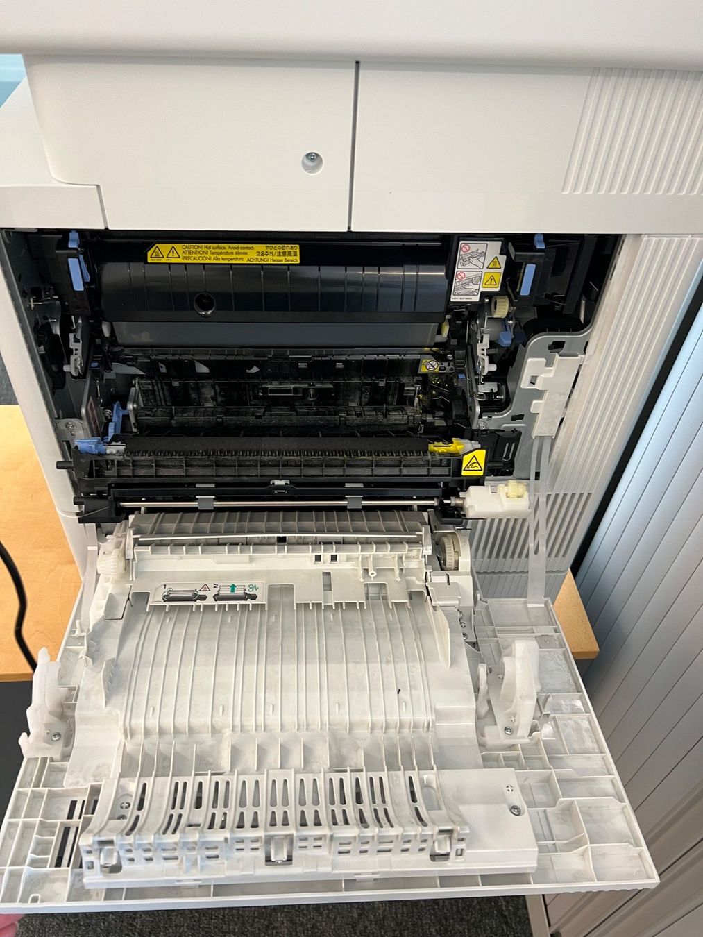 Hewlett Packard Stampanti: HP Color Laser Jet Managed MFP E57540 – Usato da Dättwil AG venduto da inf_97kp 3