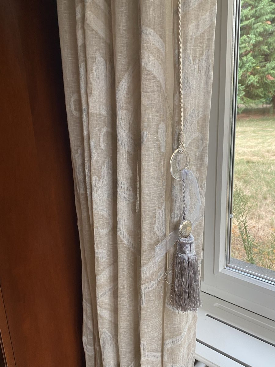 Vorhänge: Tendaggi da Interno con Nappe e Decorazione 4pcs – Gebraucht aus Ascona von her_7yh6 4