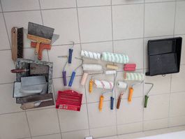  Lot d'outils pour mur et peinture