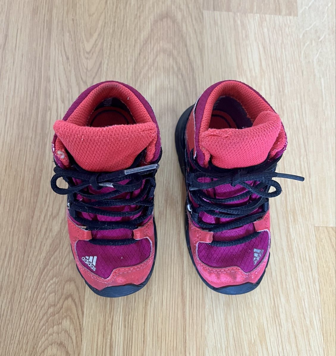 Adidas Chaussures hommes: Adidas Terrex Kinder Wanderschuhe Gr. 22 – D'occasion à Winterthur par Mahonyy 3