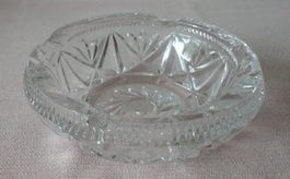 Aschenbecher Blei-Kristall-Glas geschliffen Gewicht = 750gr.