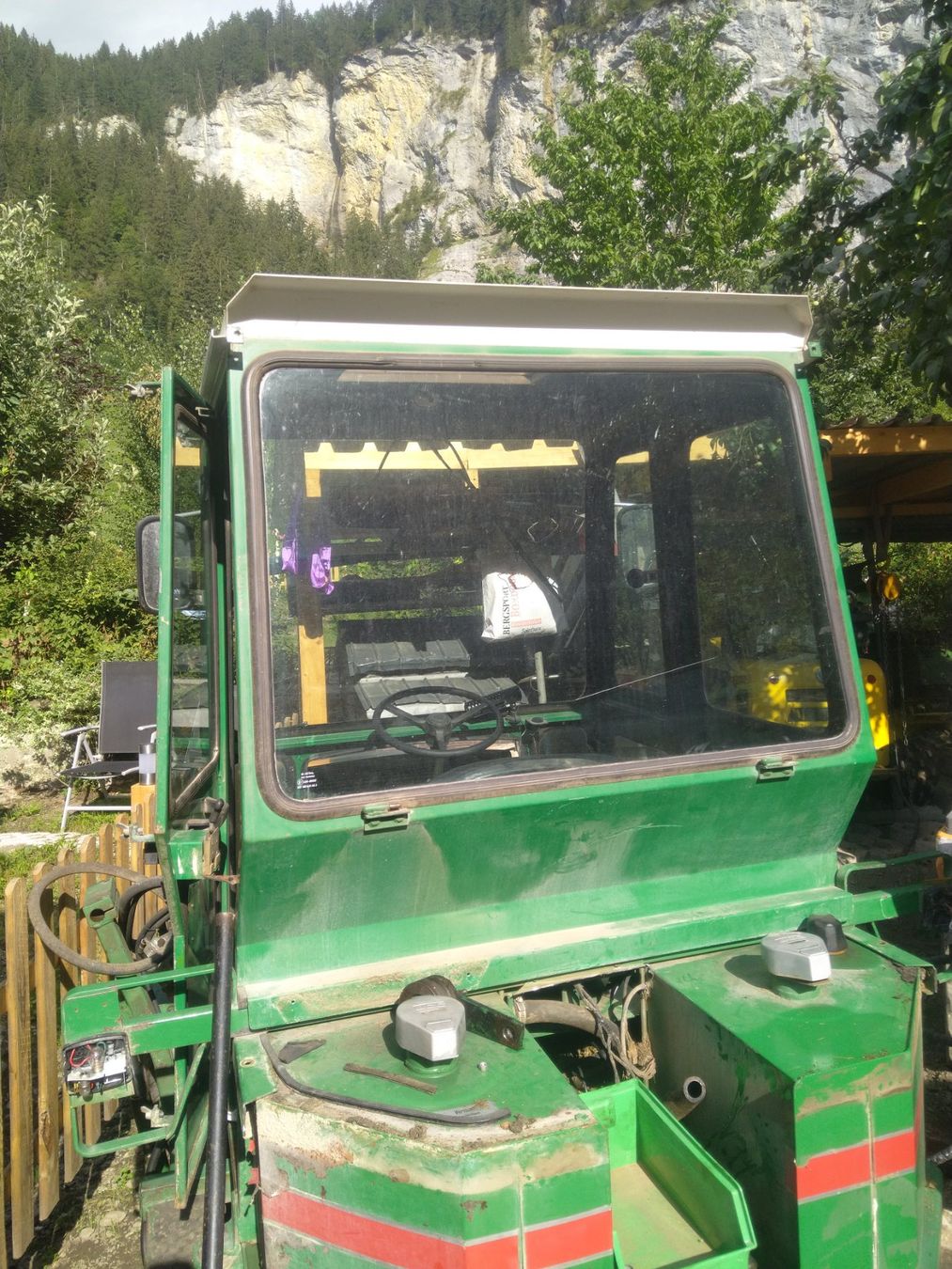 Trattori: Kabine für Bagger Traktor ect – Usato da Lauterbrunnen venduto da stasim95