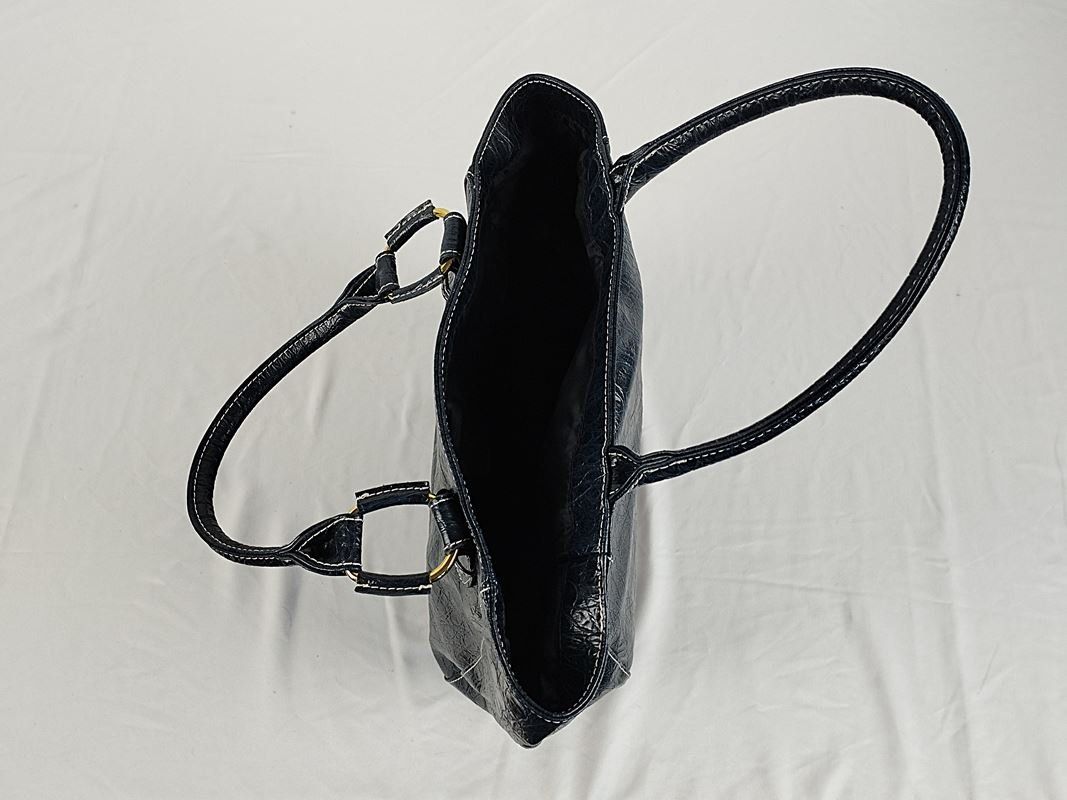 Estée Lauder Taschen für Damen: ESTÉE LAUDER Handtasche Kunstleder – Gebraucht aus Schübelbach von Restwert_Schubelbach 3