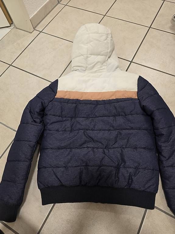 Jacken: Jacke – Gebraucht aus Villnachern von ssp_m6rk 1