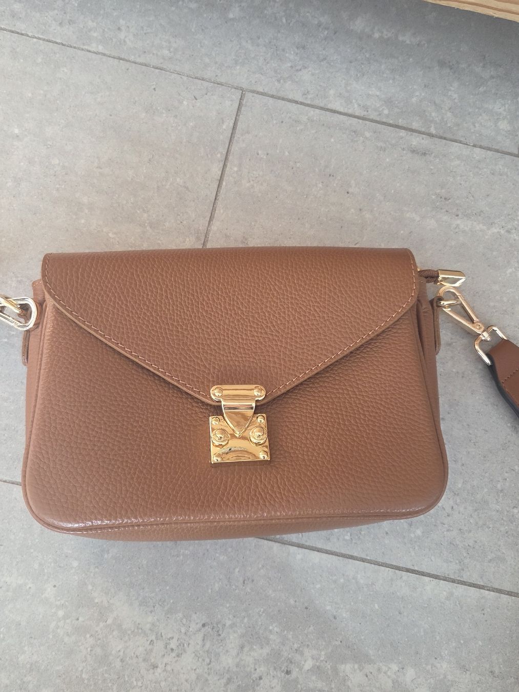 Borse da donna: schöne Tasche, Umhängetasche, echt Leder – Nuovo (secondo la descrizione) da Wiesendangen venduto da Sinhuk 1