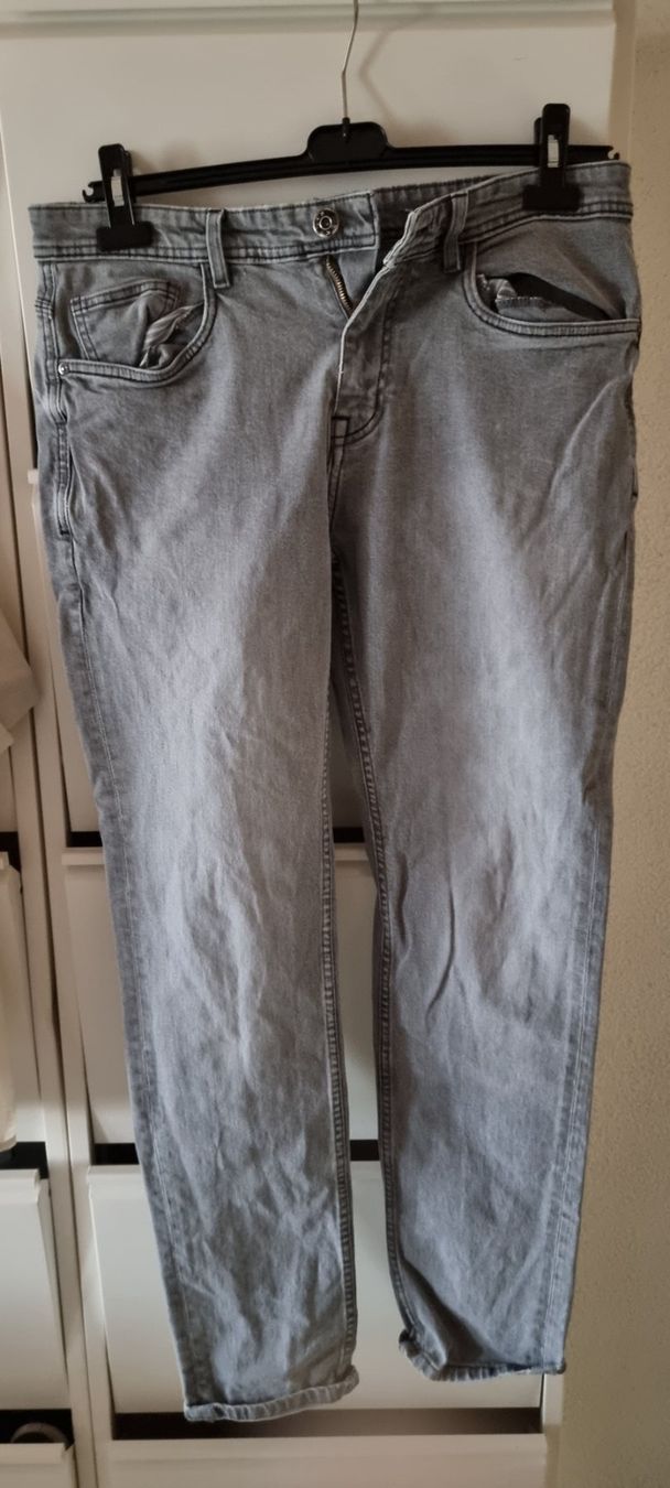 Jeans: Herrenjeans – Usato da Rupperswil venduto da greenangel4