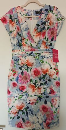 Traumhaftes Blumenkleid Gr. 38 Sommerkleid von Paper Doll
