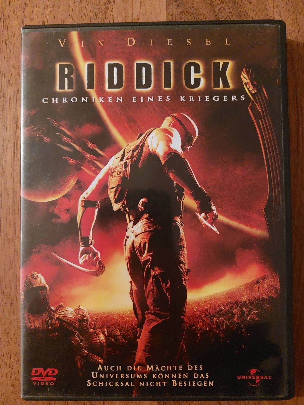 Tutti i DVDs: DVD - Riddick Chroniken eines Kriegers – Usato da Rheinfelden venduto da FilmAuktion