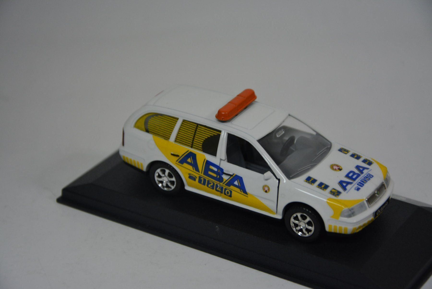 Skoda Modellini d'auto: SKODA Octavia Combi 1996  , Abrex , 1:43 – Nuovo (secondo la descrizione) da Goldach venduto da Feivel9 4
