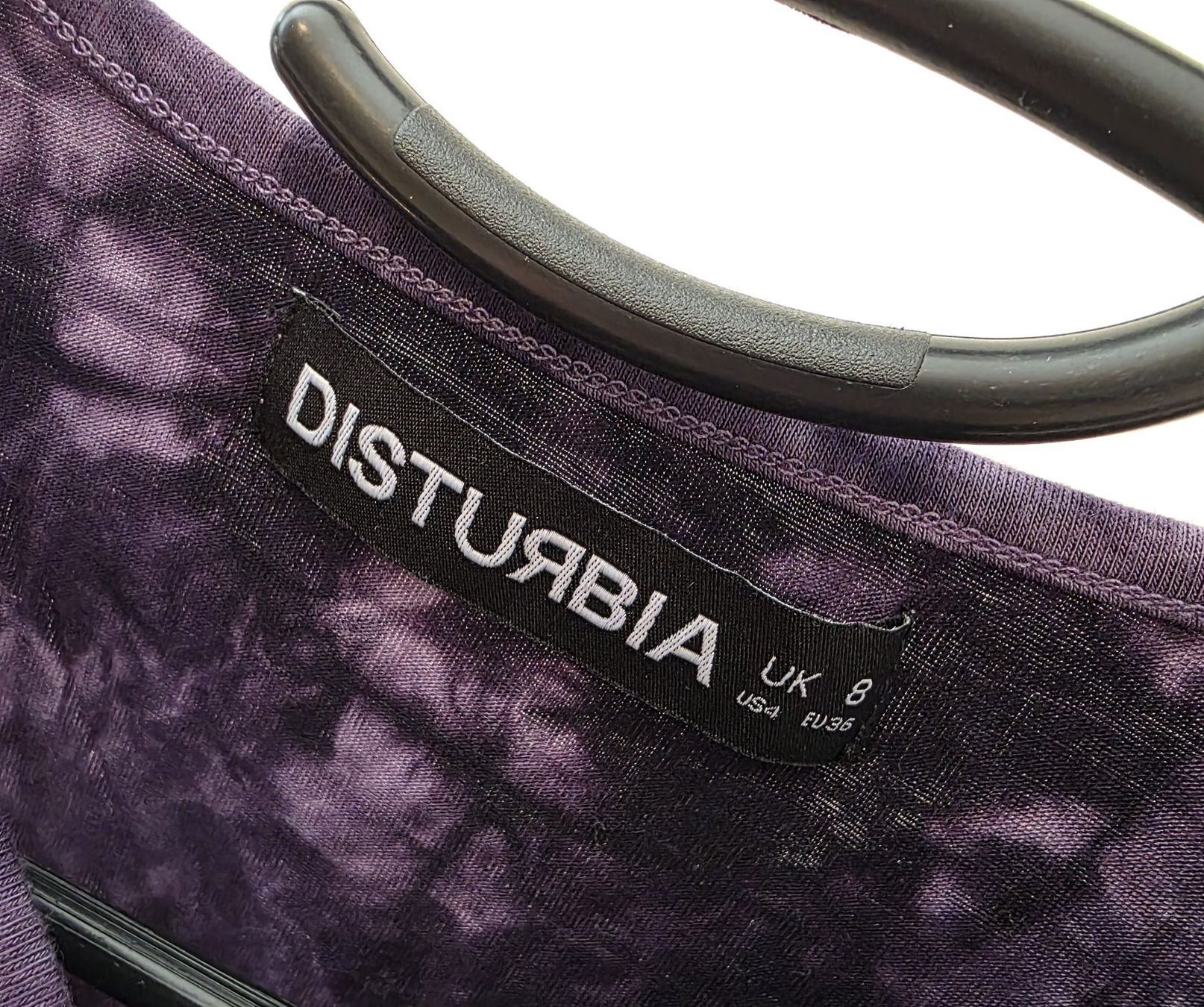 Tops: Violettes Top Disturbia – D'occasion à Rothenfluh par sel_j856 2