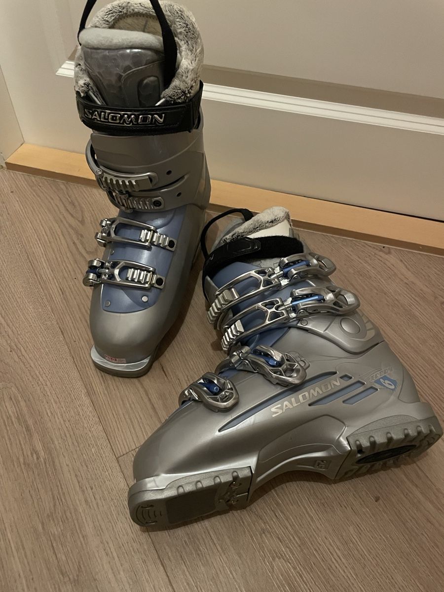 chaussures ski salomon irony 6 Salomon Irony 6 ski boots (25) (Neuf avec emballage d'origine) à Basel pour  CHF 120 – avec livraison