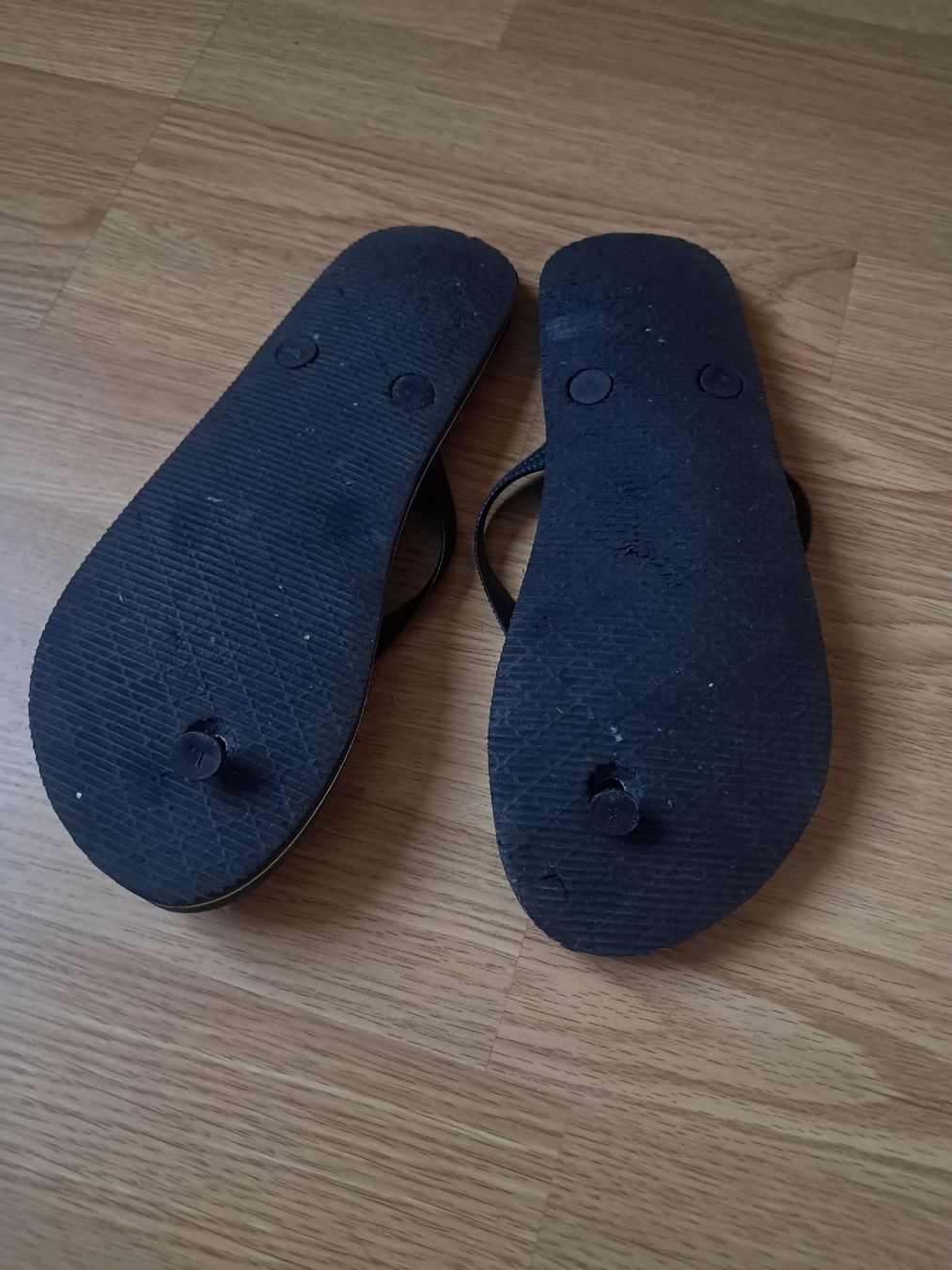 Chaussures hommes: Flip-Flops Brasil Flagge Schwarz  – D'occasion à Biel/Bienne par sof_yx5y 1