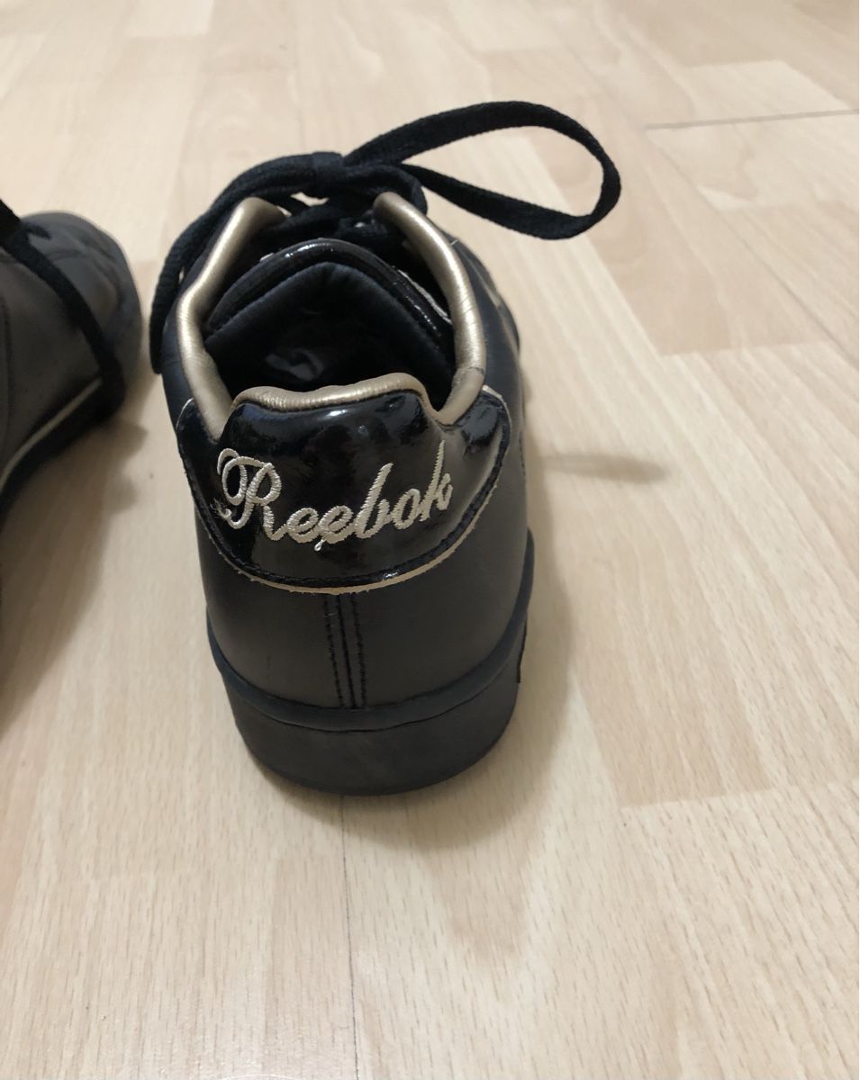 Reebok Scarpe da donna: Reebok Sneaker Gr.37.5 – Usato da Chur venduto da vicky7 5