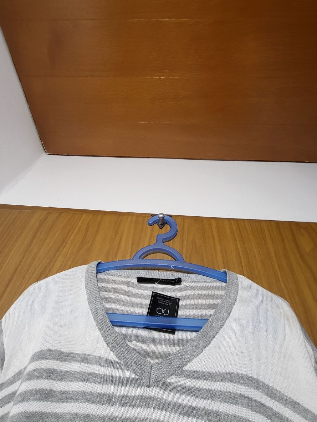 Calvin Klein Maglioni & Felpe: Pull coton Calvin Klein XXL rayé gris/blanc - – Usato da Niedergösgen venduto da Eva2410 3