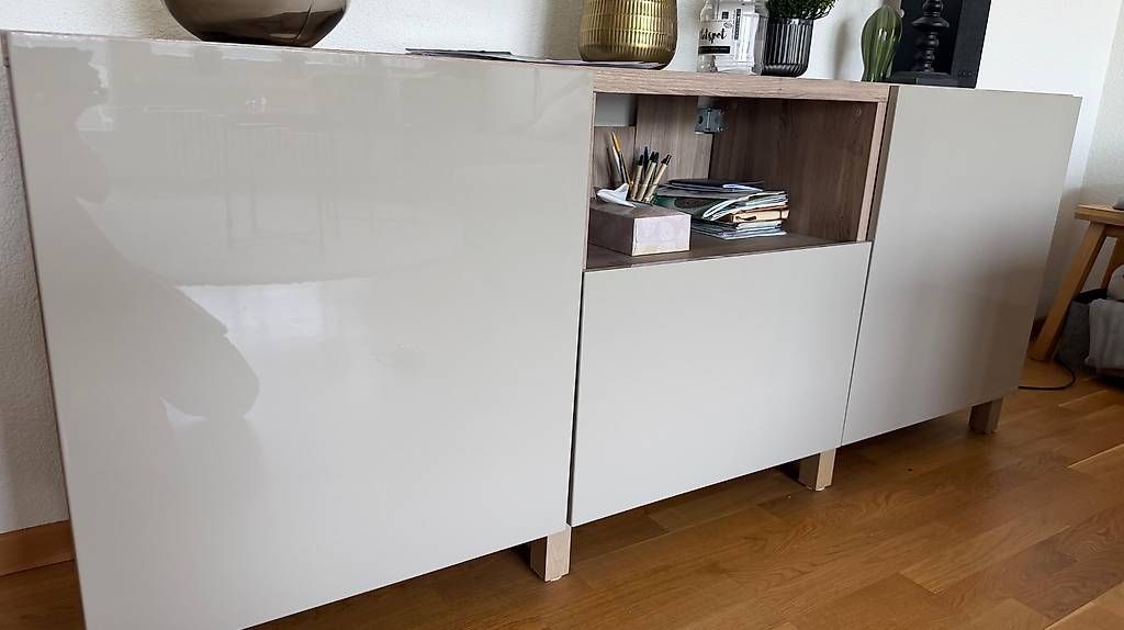Cassettiere: IKEA Besta Sideboard – Usato da Rorschach venduto da rpc_n6x9 1