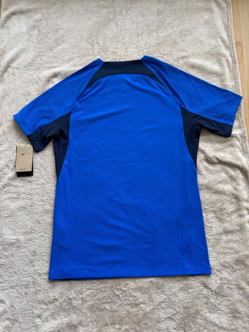 Nike T-shirt: T-Shirt Nike Performance – Nuovo e nell'imballaggio originale da Oftringen venduto da bmw_b8bm 2