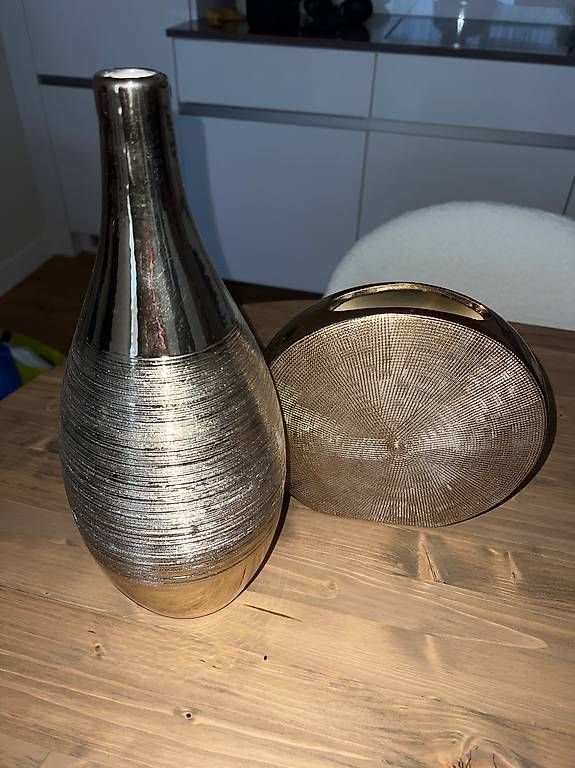 Maisons du monde Vase & Récipients: Goldene Vasen – D'occasion à Embrach par Sofiiaa 1