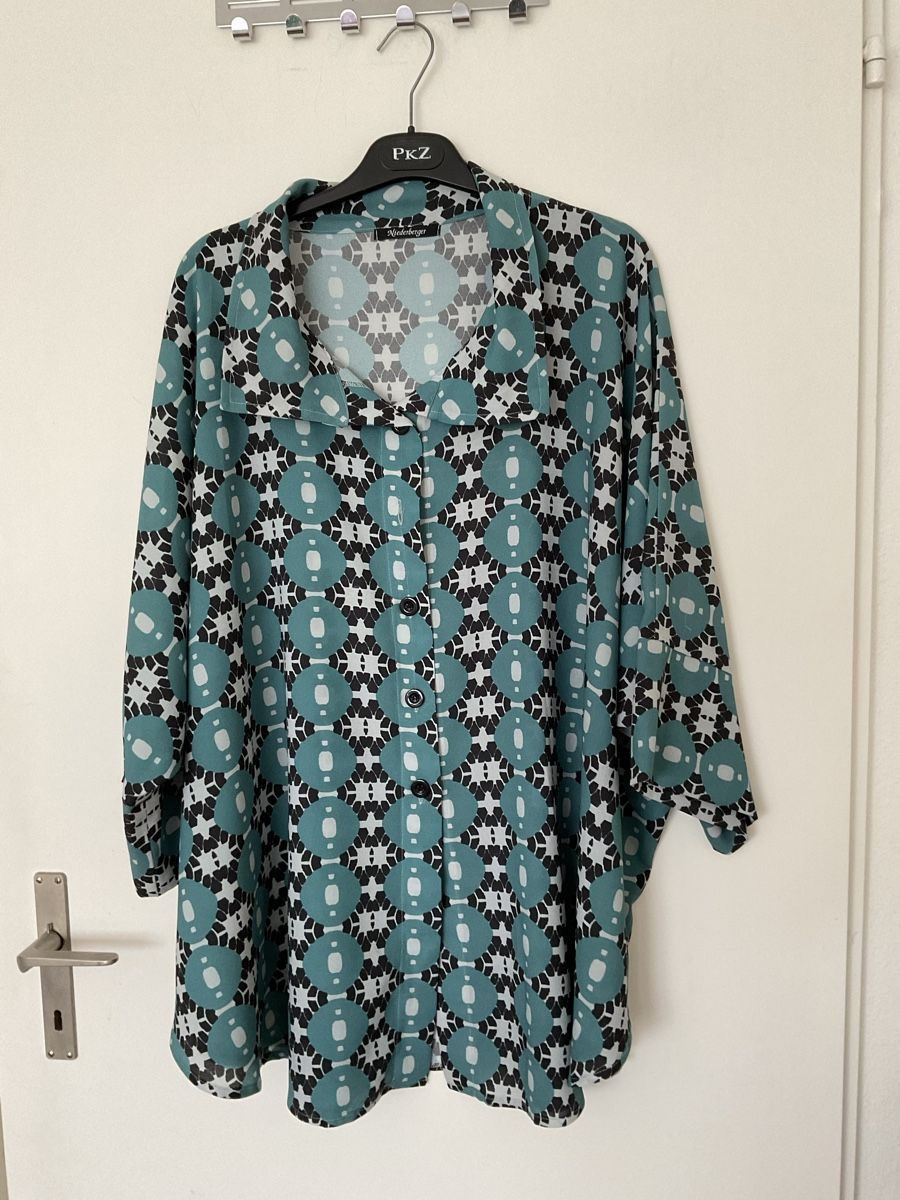 Niederberger Blusen: Niederberger oversize Bluse gem. Masse – Gebraucht aus Urdorf von alda02