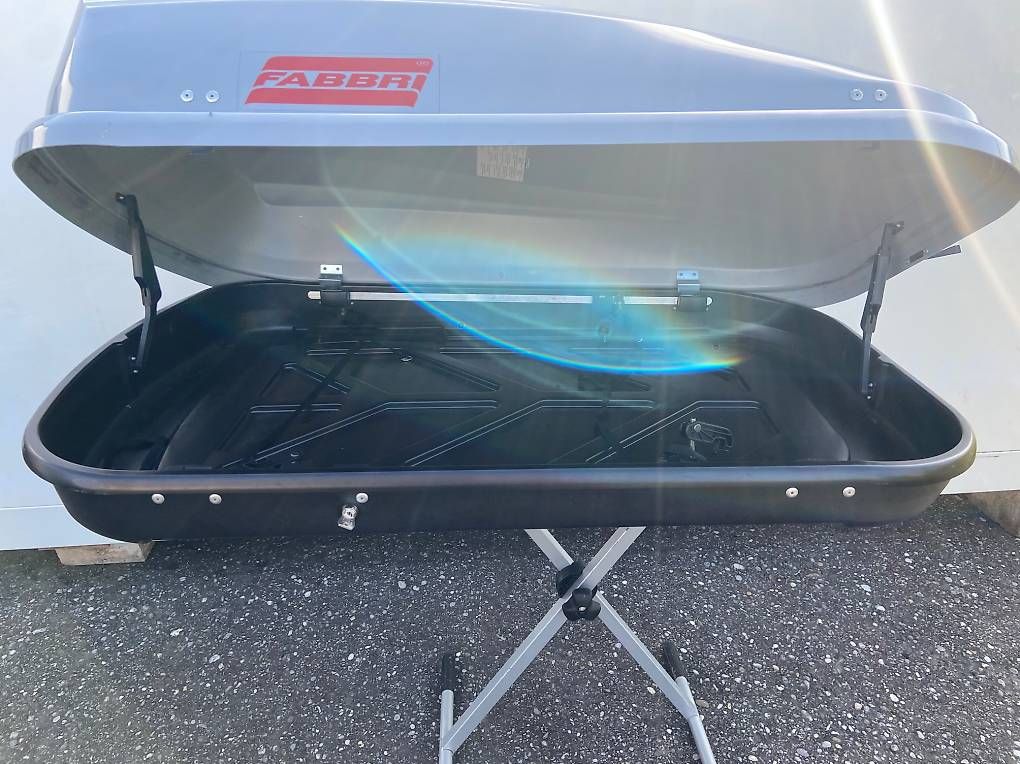 Coffres de toit: Fabbri Dachbox 420 Liter mit oder ohne Träger – D'occasion à Leuzigen par Doppelrad 1